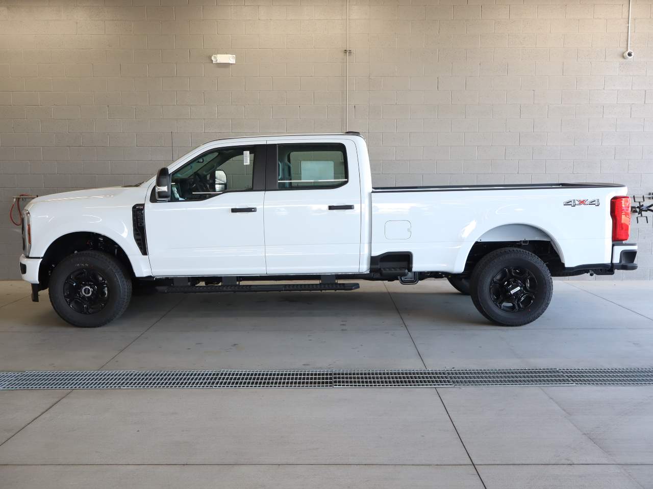 2026 Ford F-250 Super Duty Crew Cab XL