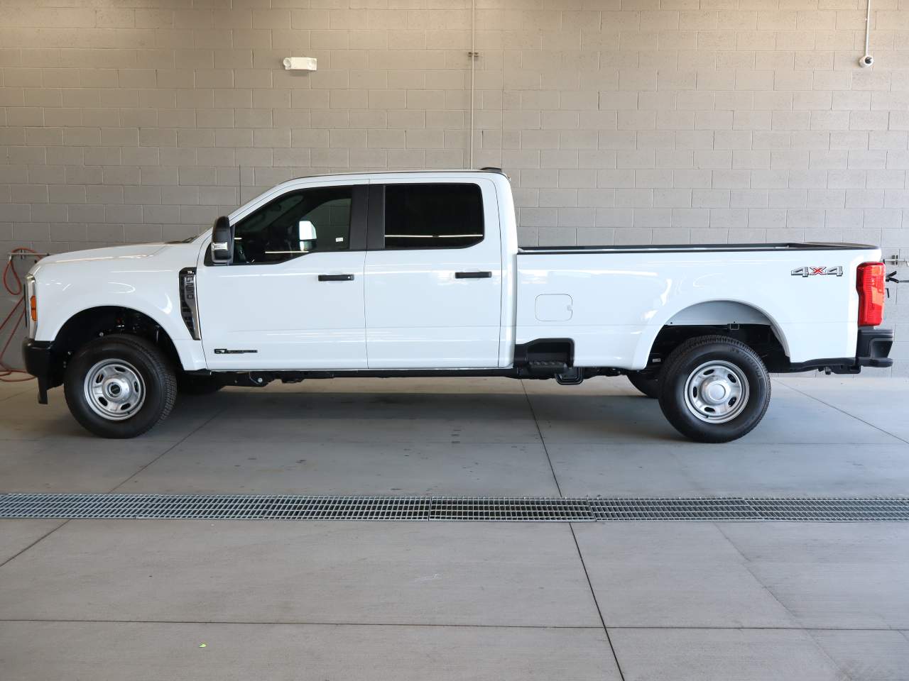 2026 Ford F-250 Super Duty Crew Cab XL