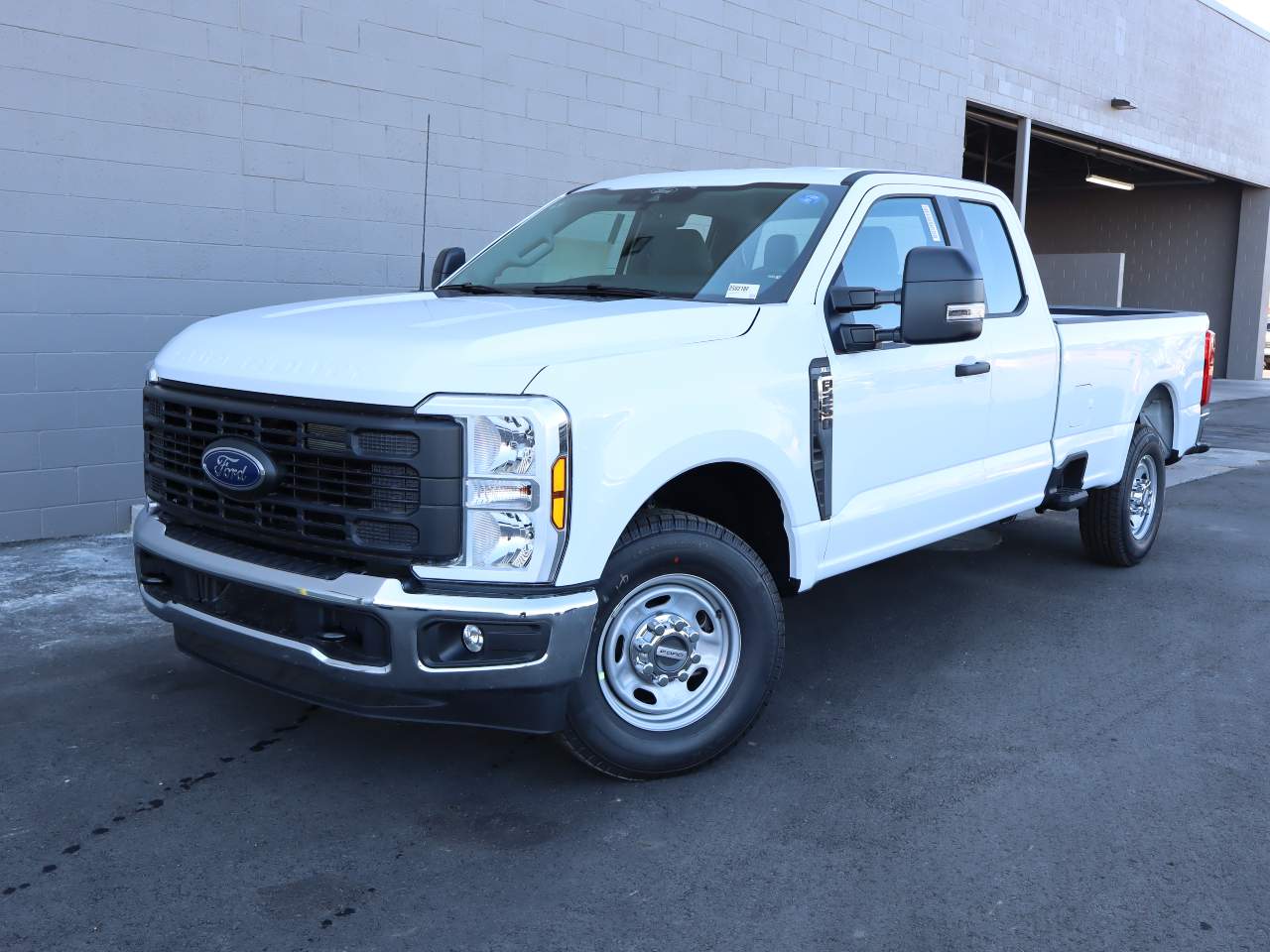 2025 Ford F-250 Super Duty SuperCab XL