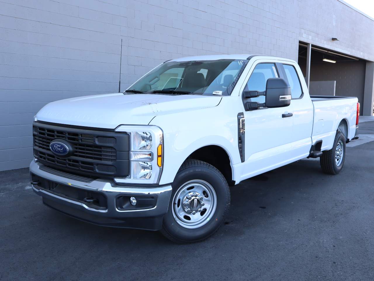 2024 Ford F-250 Super Duty SuperCab XL