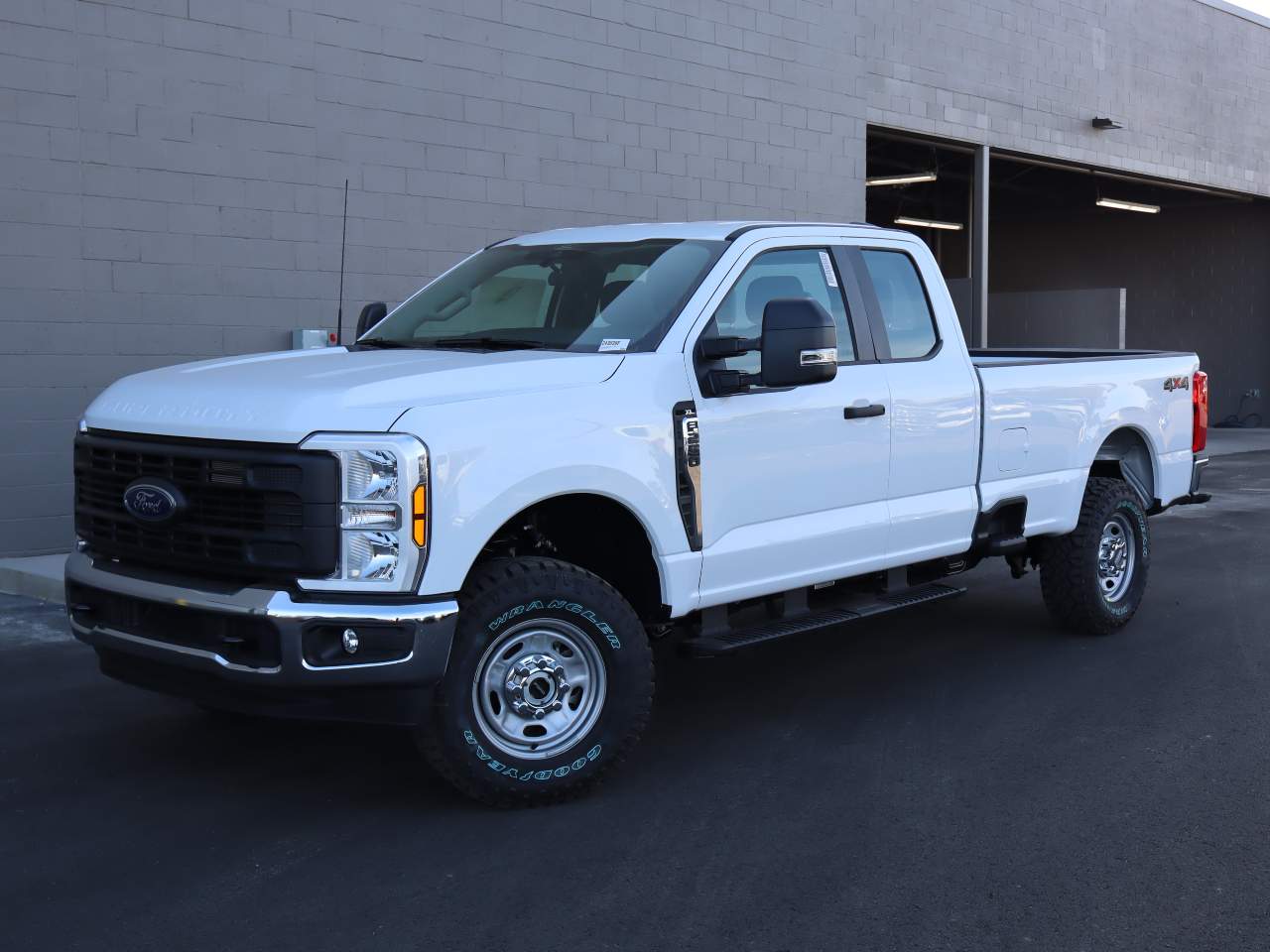 2024 Ford F-250 Super Duty SuperCab XL