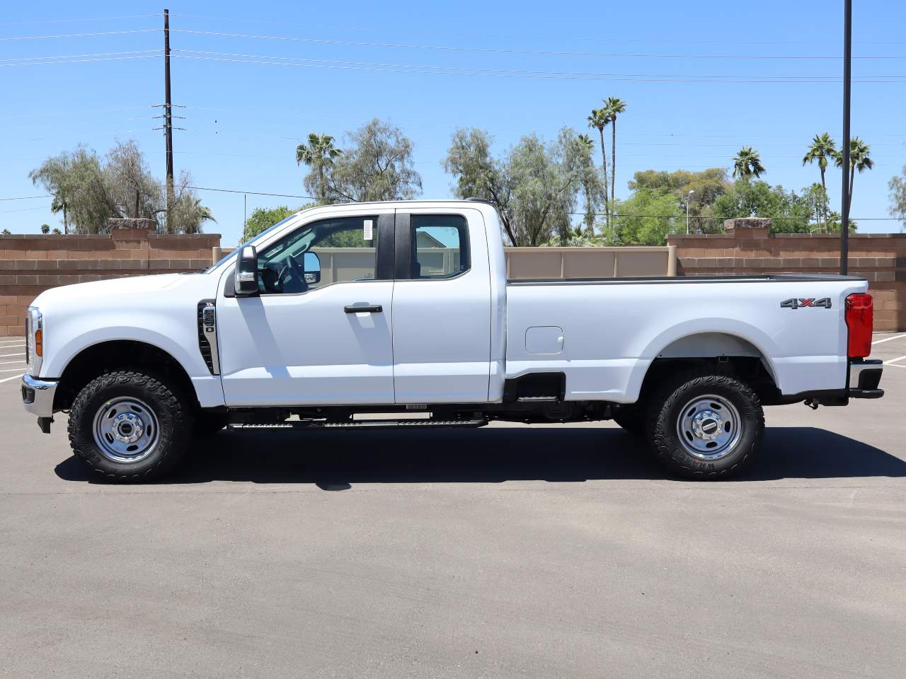 2025 Ford F-250 Super Duty SuperCab XL
