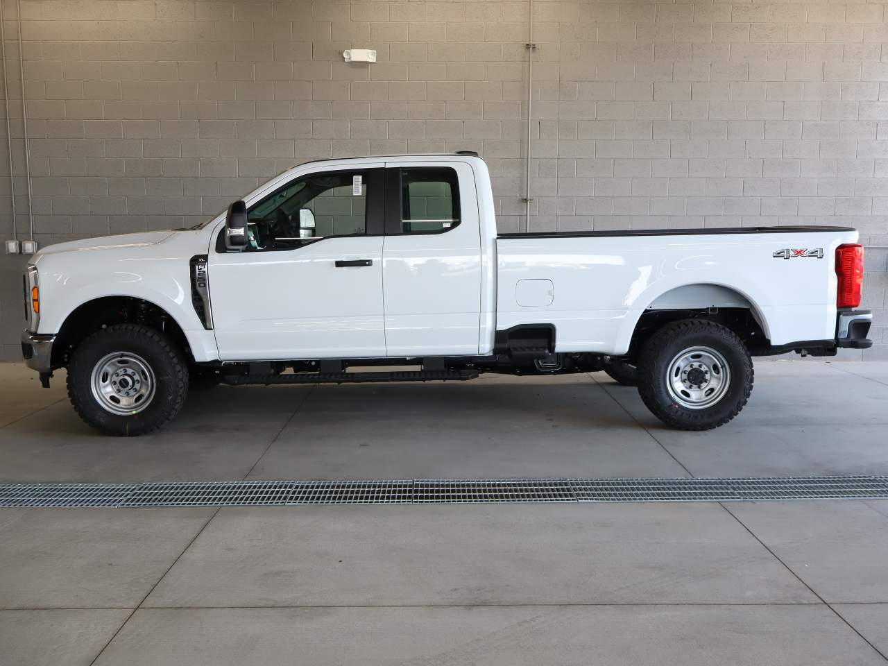 2025 Ford F-250 Super Duty SuperCab XL