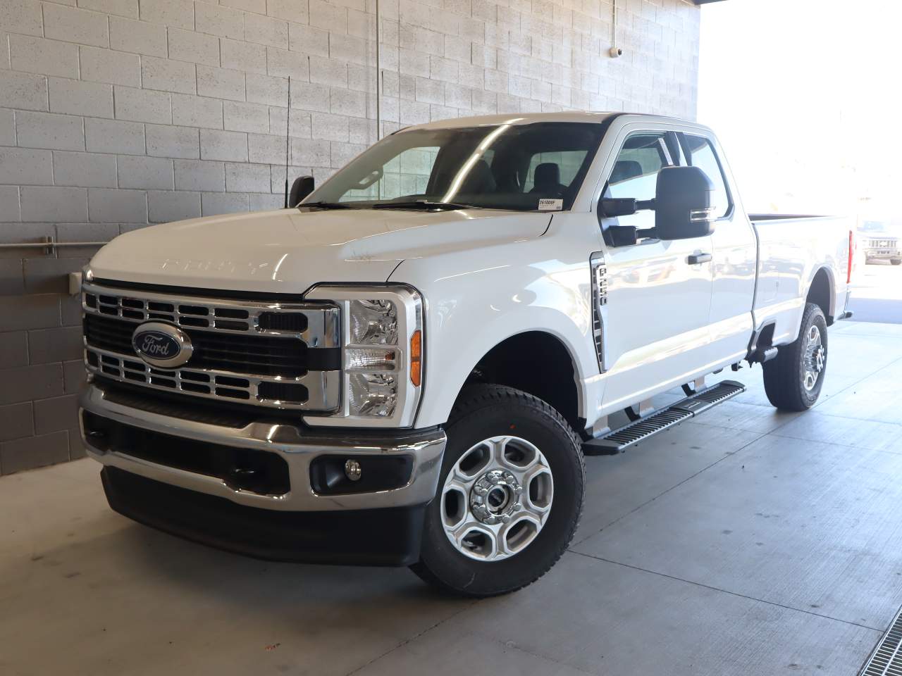 2026 Ford F-250 Super Duty SuperCab XLT