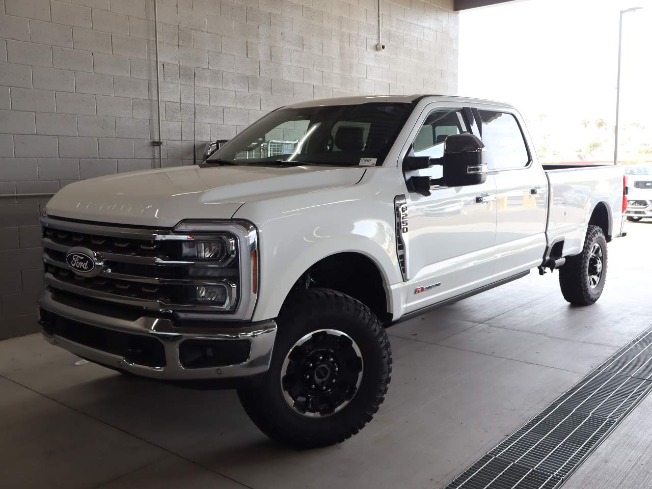 2027 Ford F-250 Super Duty Crew Cab King Ranch