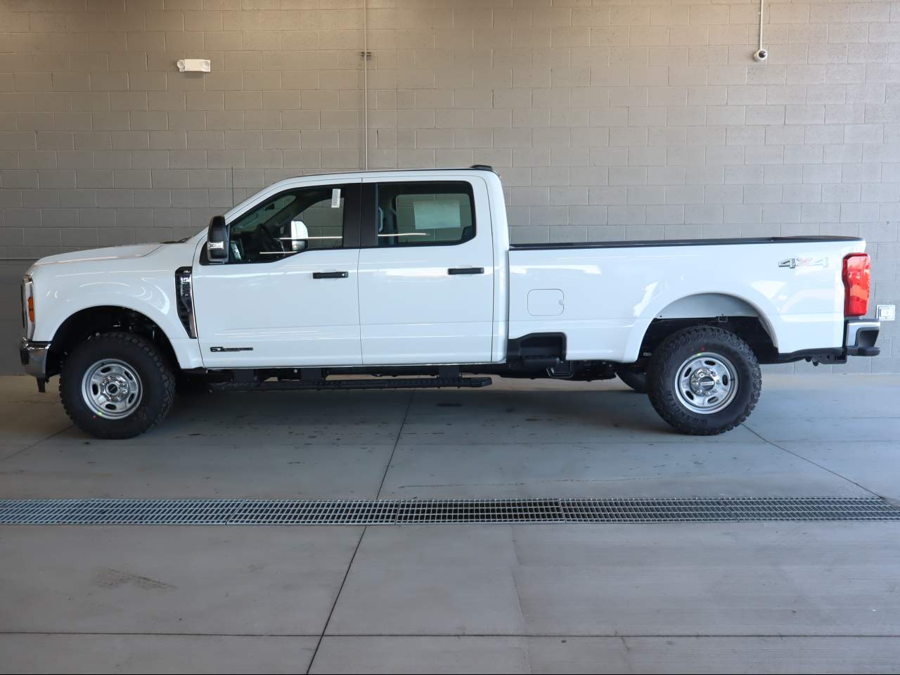 2026 Ford F-250 Super Duty Crew Cab XL