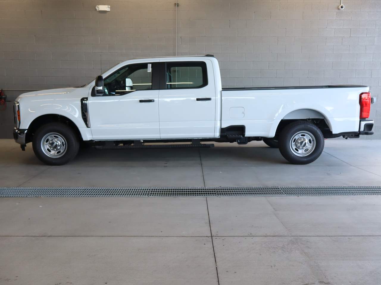 2026 Ford F-350 Super Duty SRW Crew Cab XL