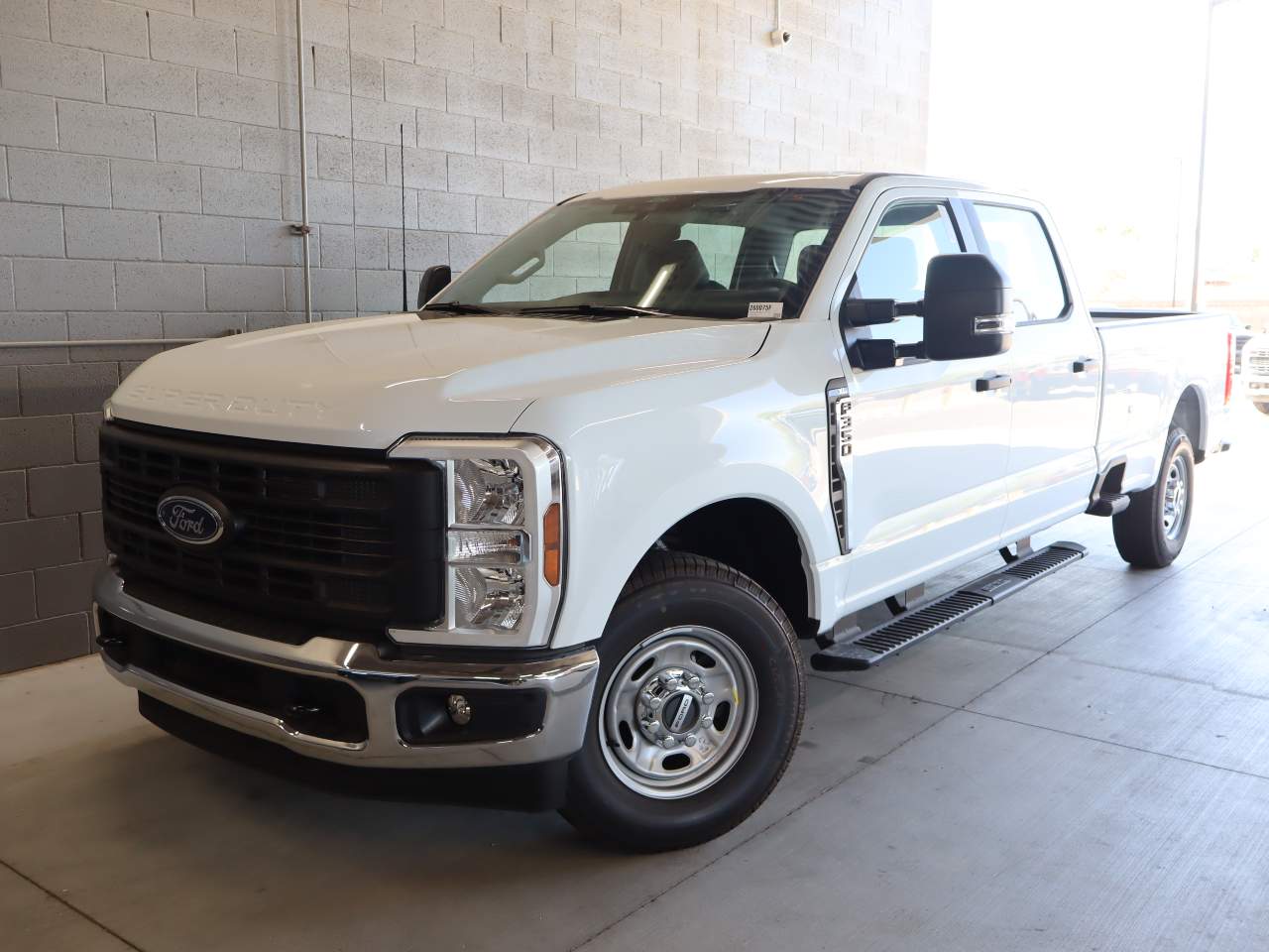 2026 Ford F-350 Super Duty SRW Crew Cab XL