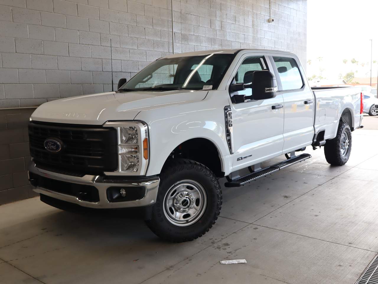 2026 Ford F-350 Super Duty SRW Crew Cab XL