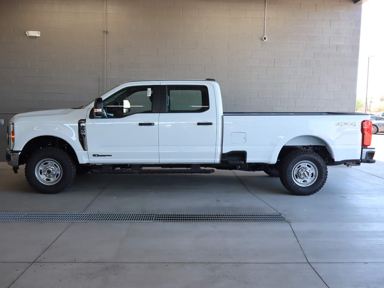 2026 Ford F-350 Super Duty SRW Crew Cab XL
