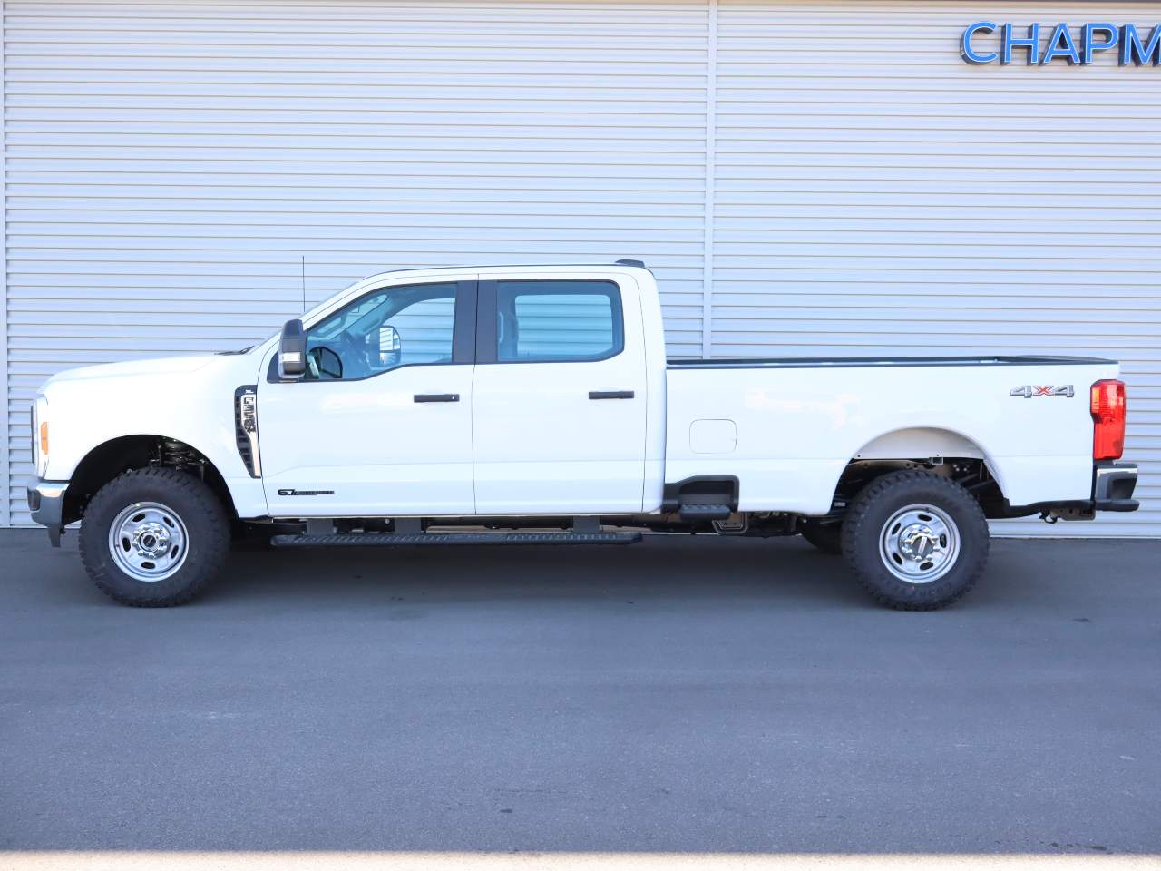 2026 Ford F-350 Super Duty SRW Crew Cab XL