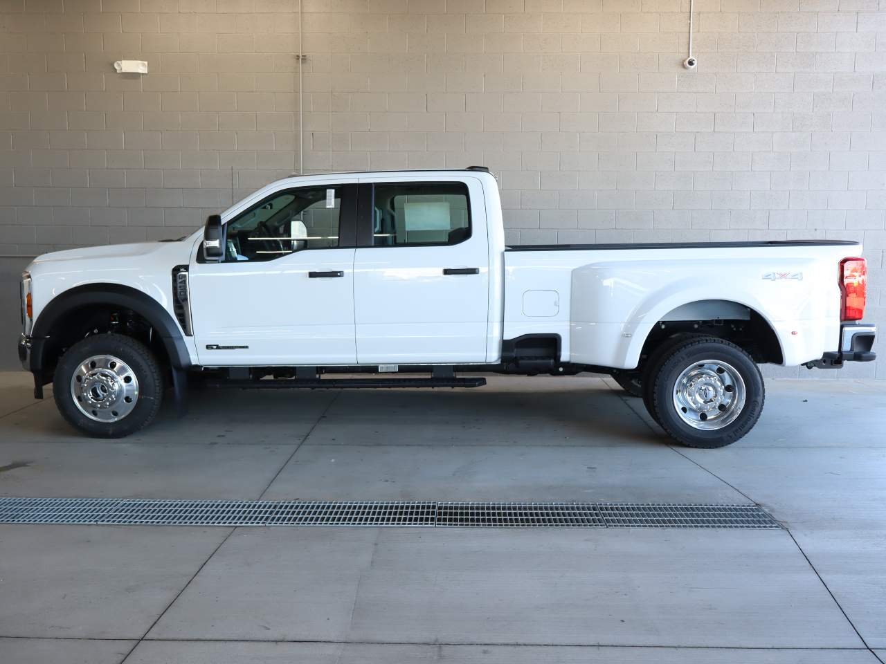 2026 Ford F-450 Super Duty DRW XL