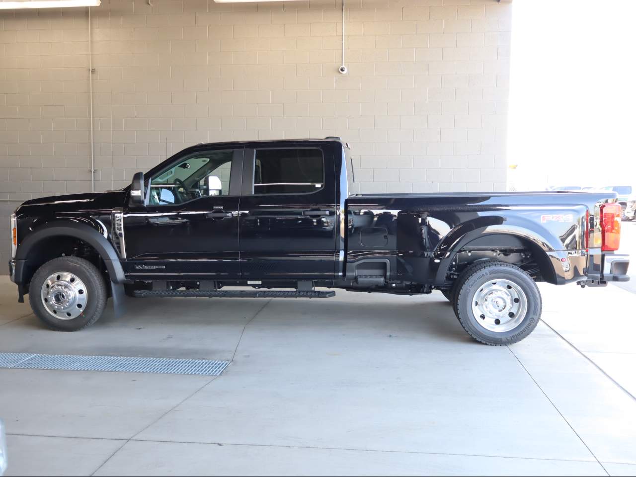 2026 Ford F-450 Super Duty DRW XL