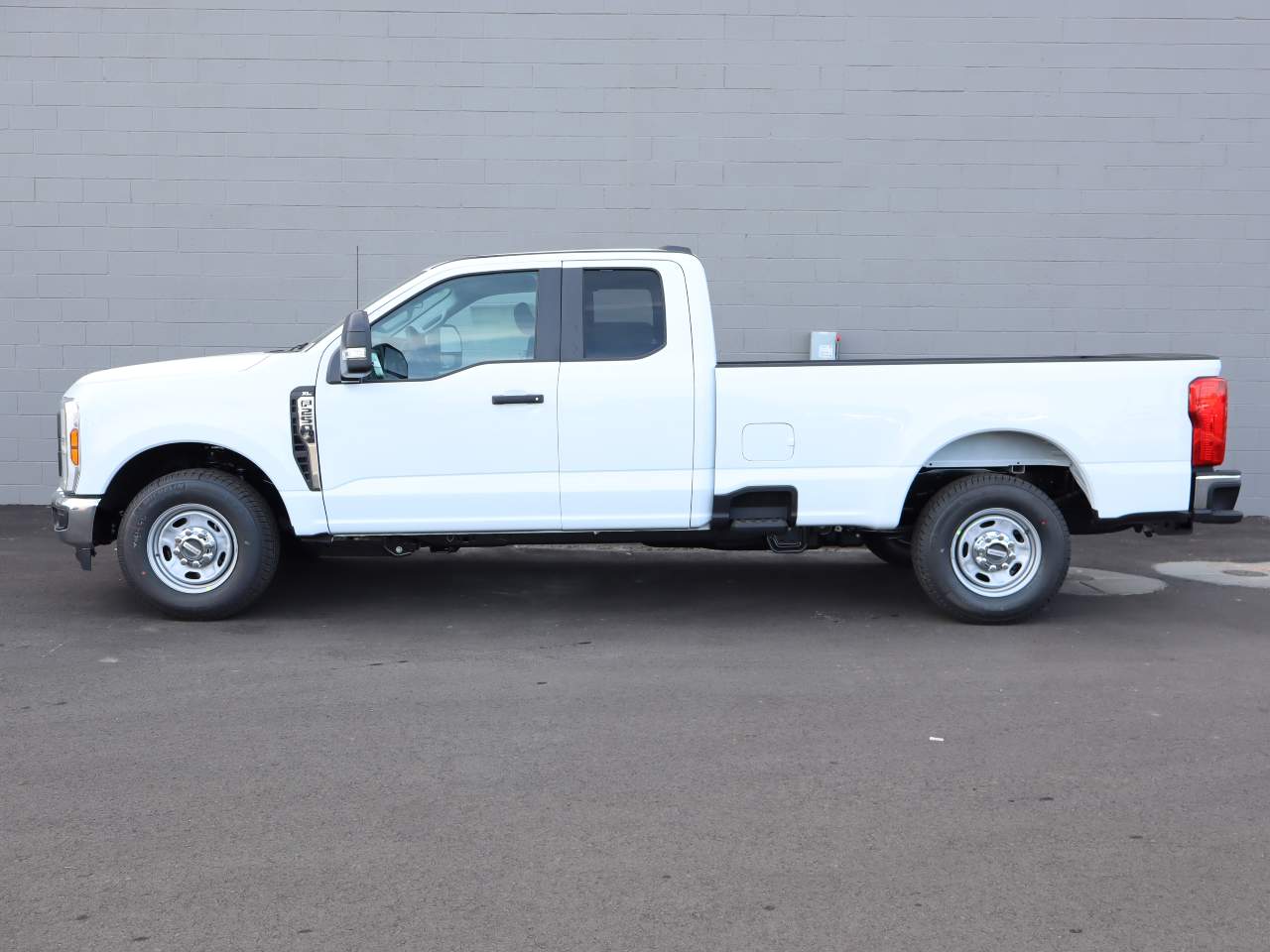 2025 Ford F-250 Super Duty SuperCab XL