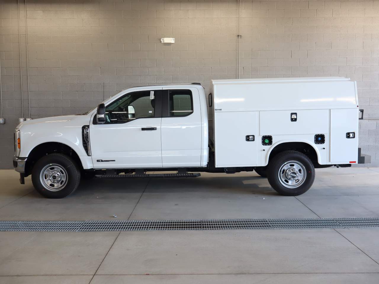 2025 Ford F-350 Super Duty SRW SuperCab XL
