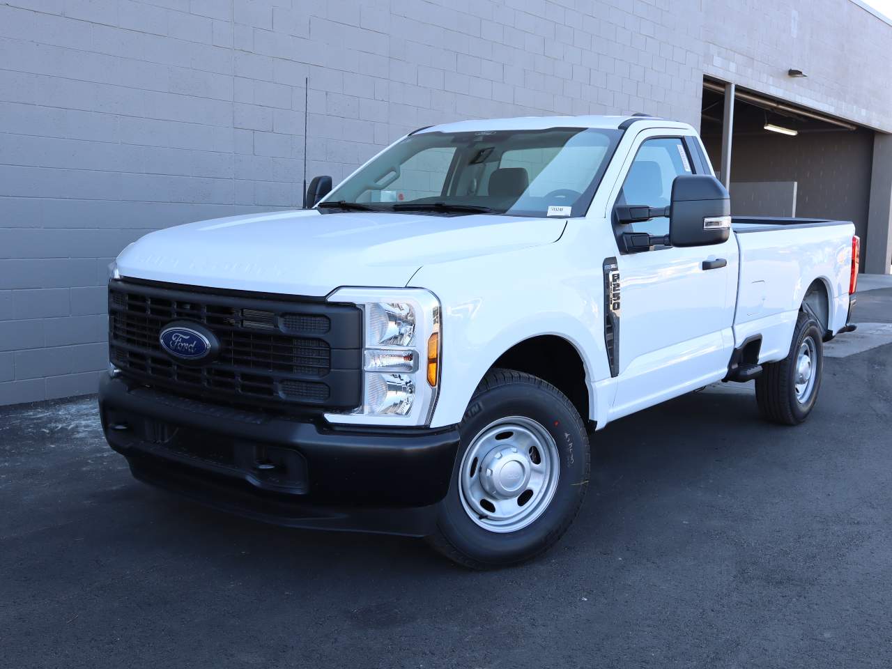 2025 Ford F-250 Super Duty XL