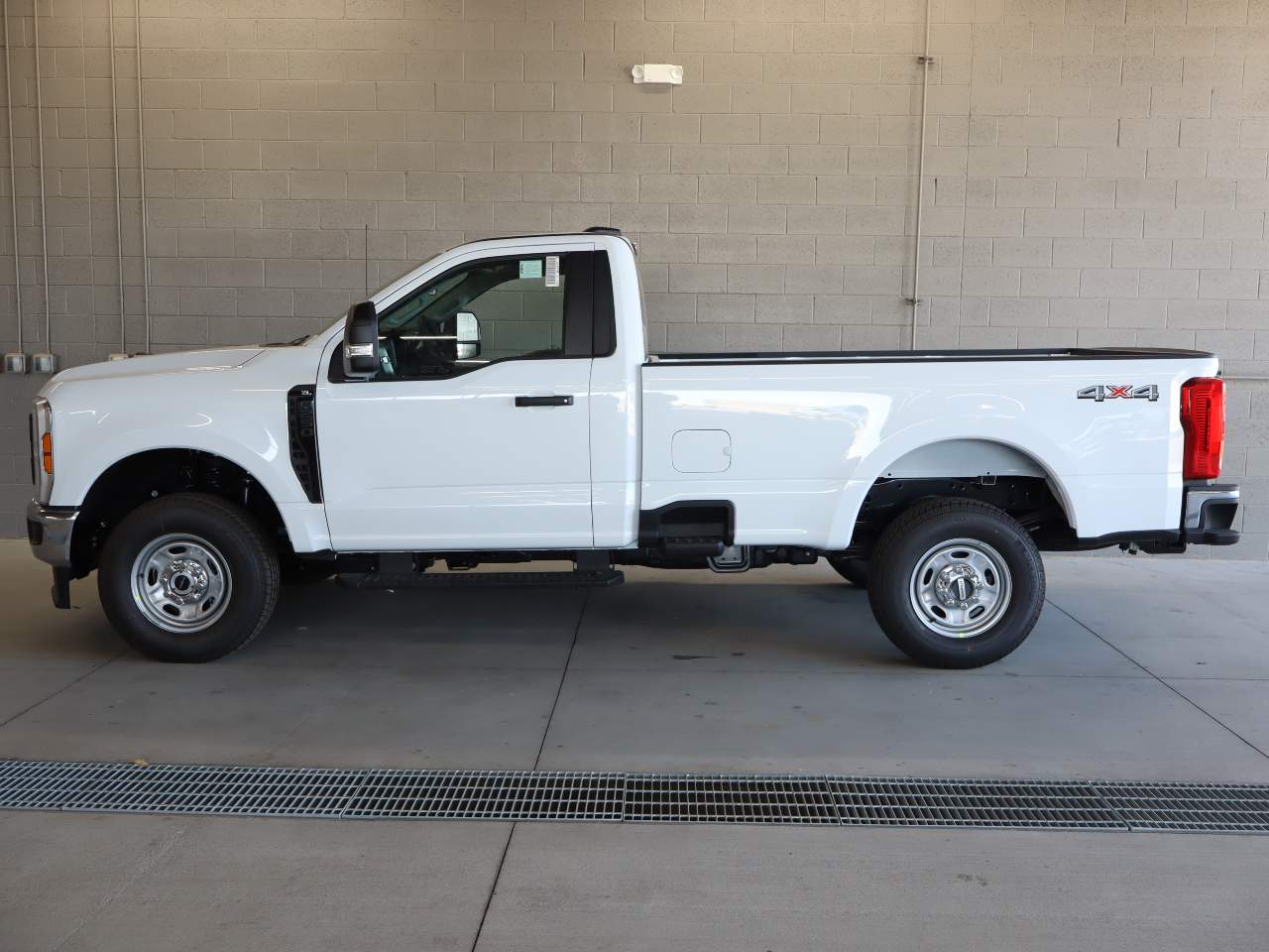 2027 Ford F-250 Super Duty XL