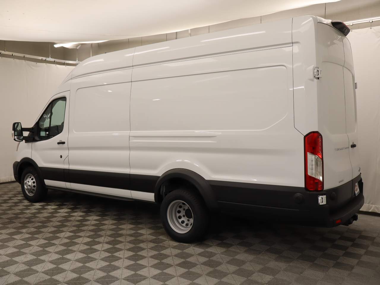 2024 Ford Transit 350 HD