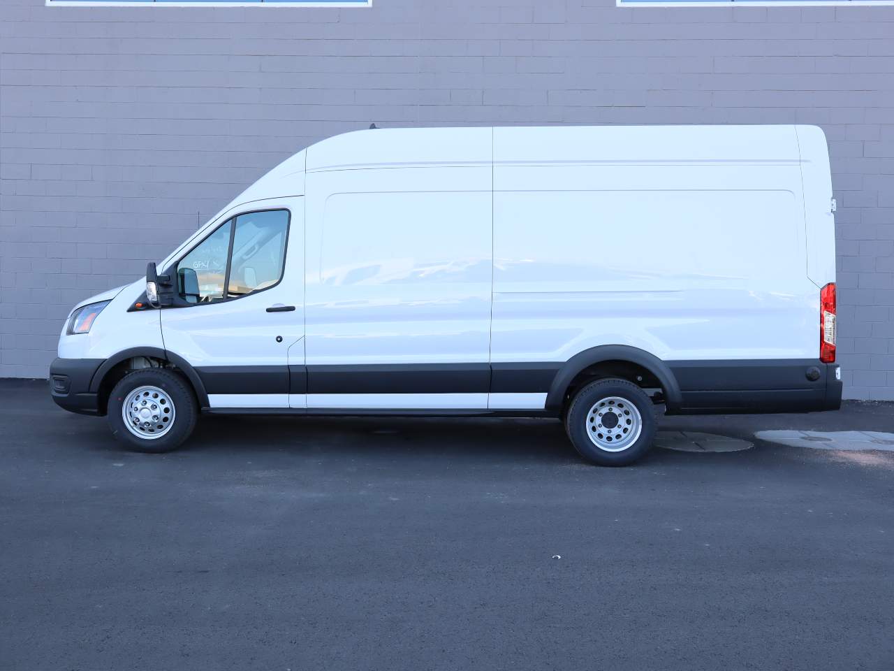 2024 Ford Transit 350 HD