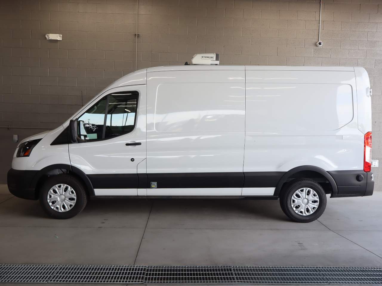 2025 Ford Transit 250