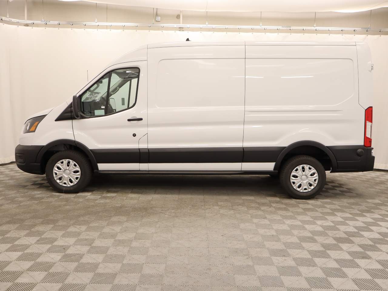 2024 Ford Transit 250