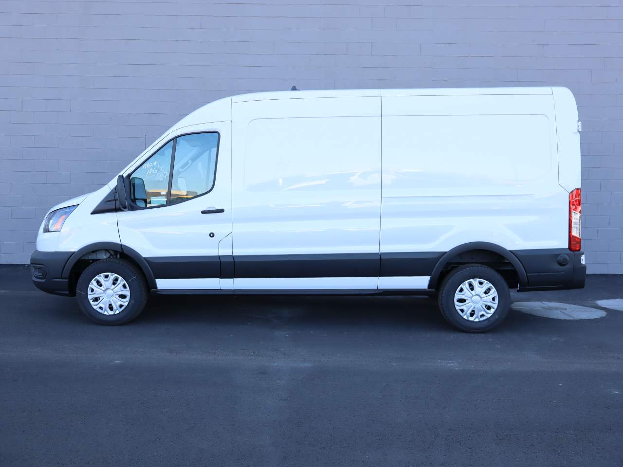 2024 Ford Transit 250