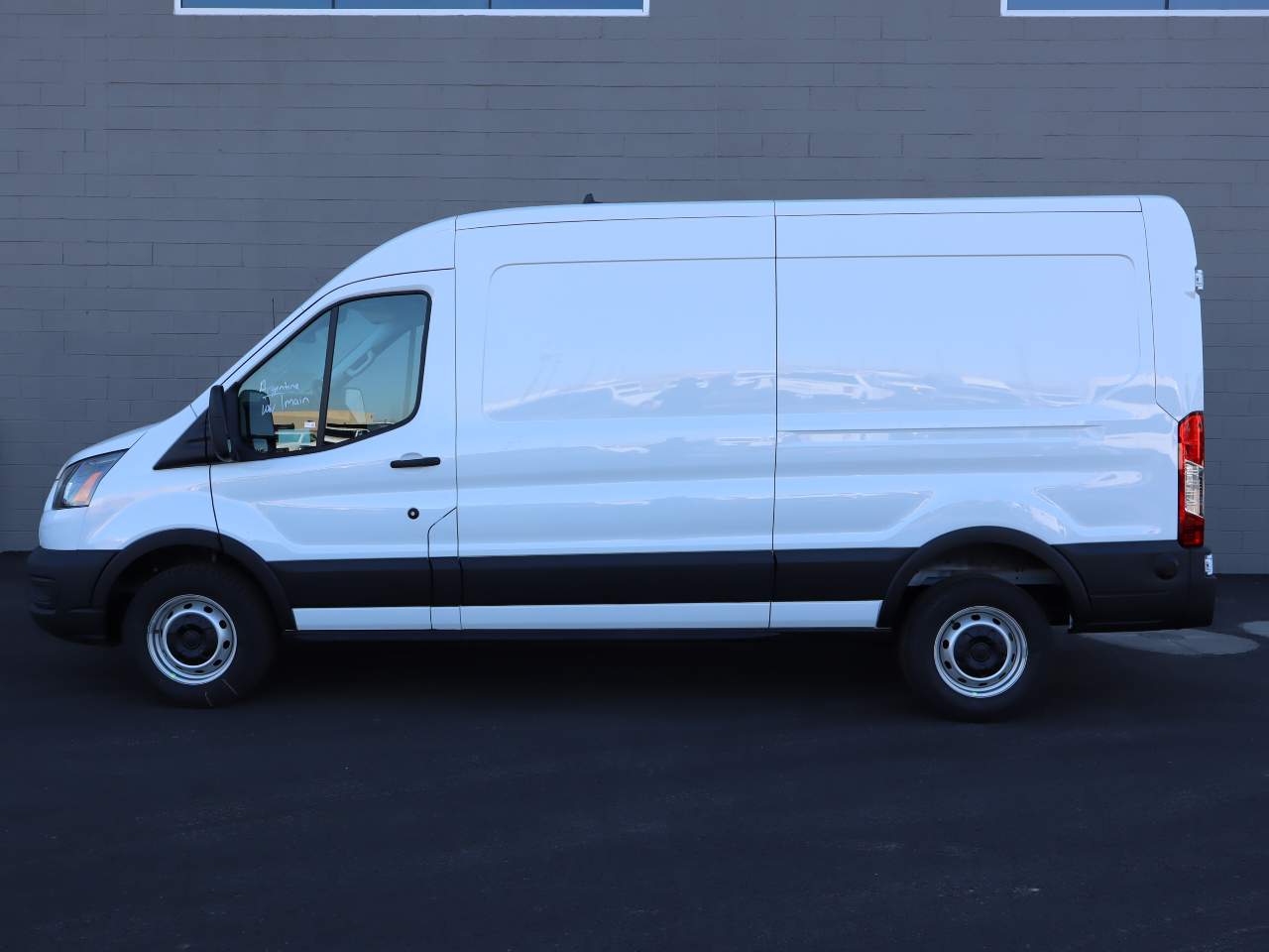 2024 Ford Transit 250