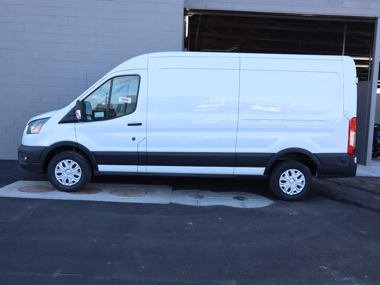 2024 Ford Transit 250