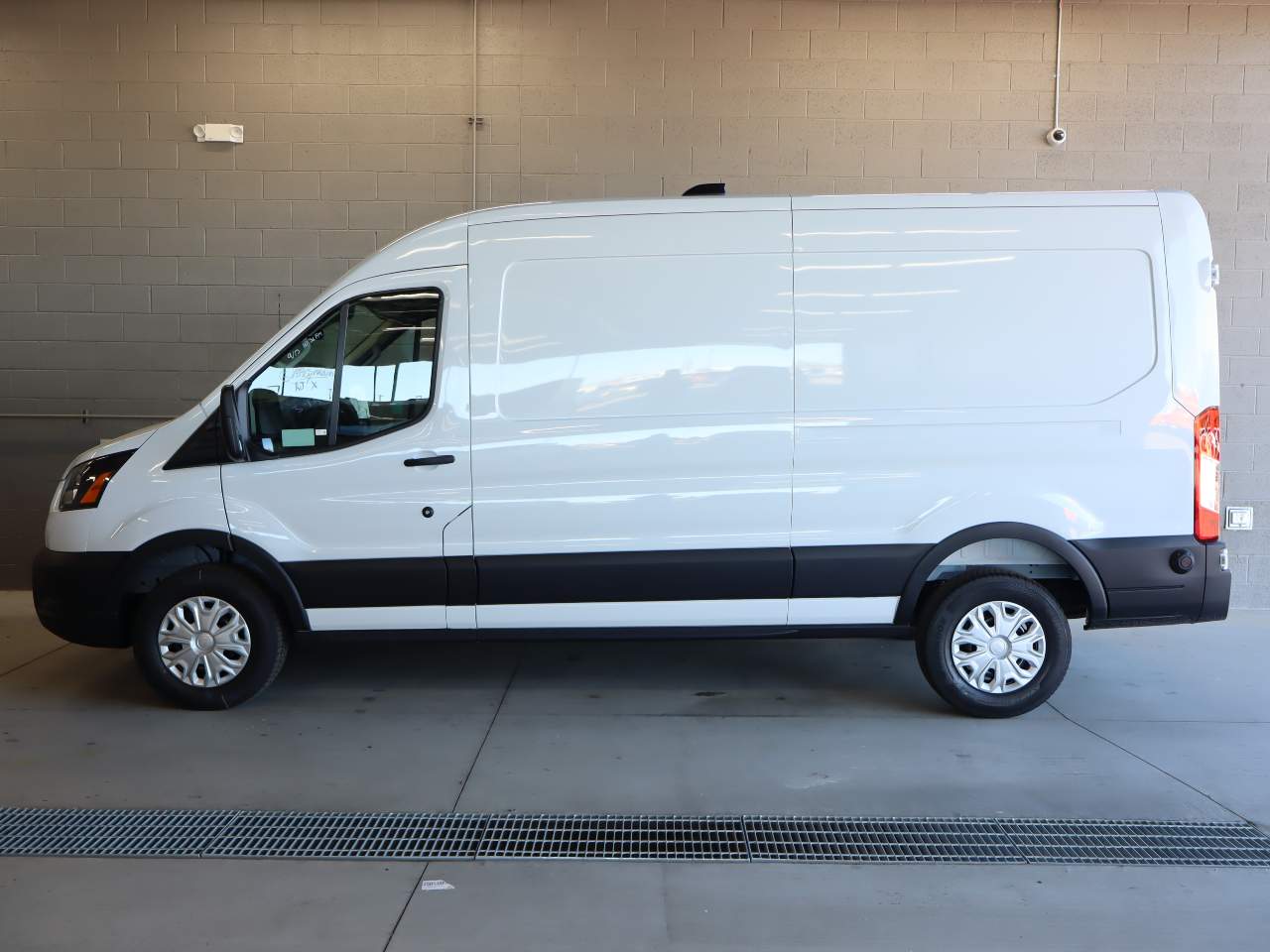 2027 Ford Transit 250