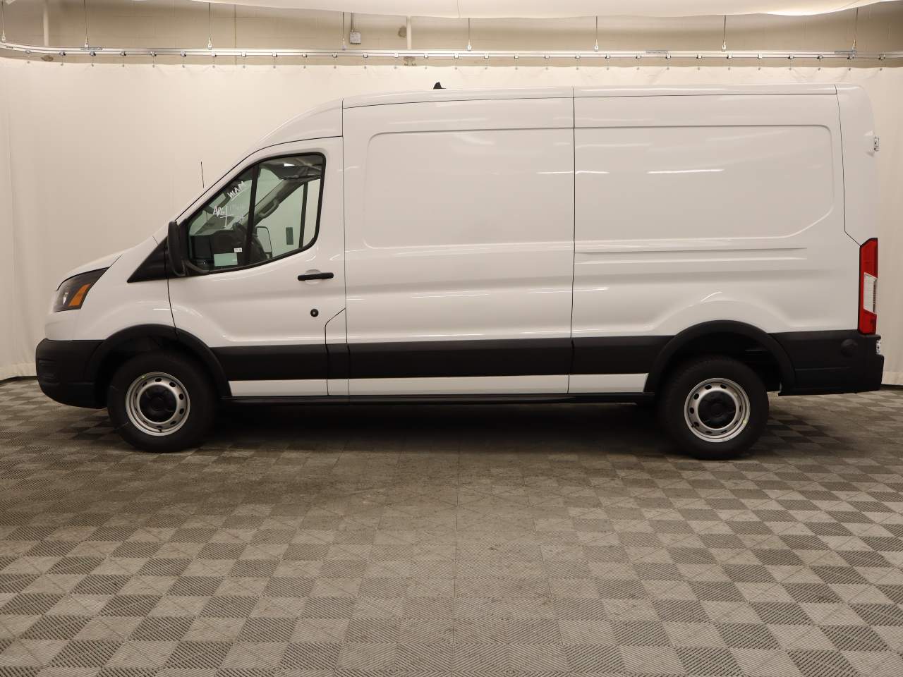 2024 Ford Transit 250