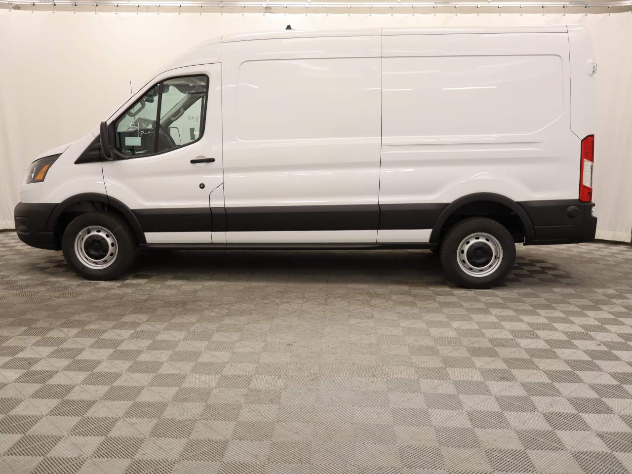 2024 Ford Transit 250