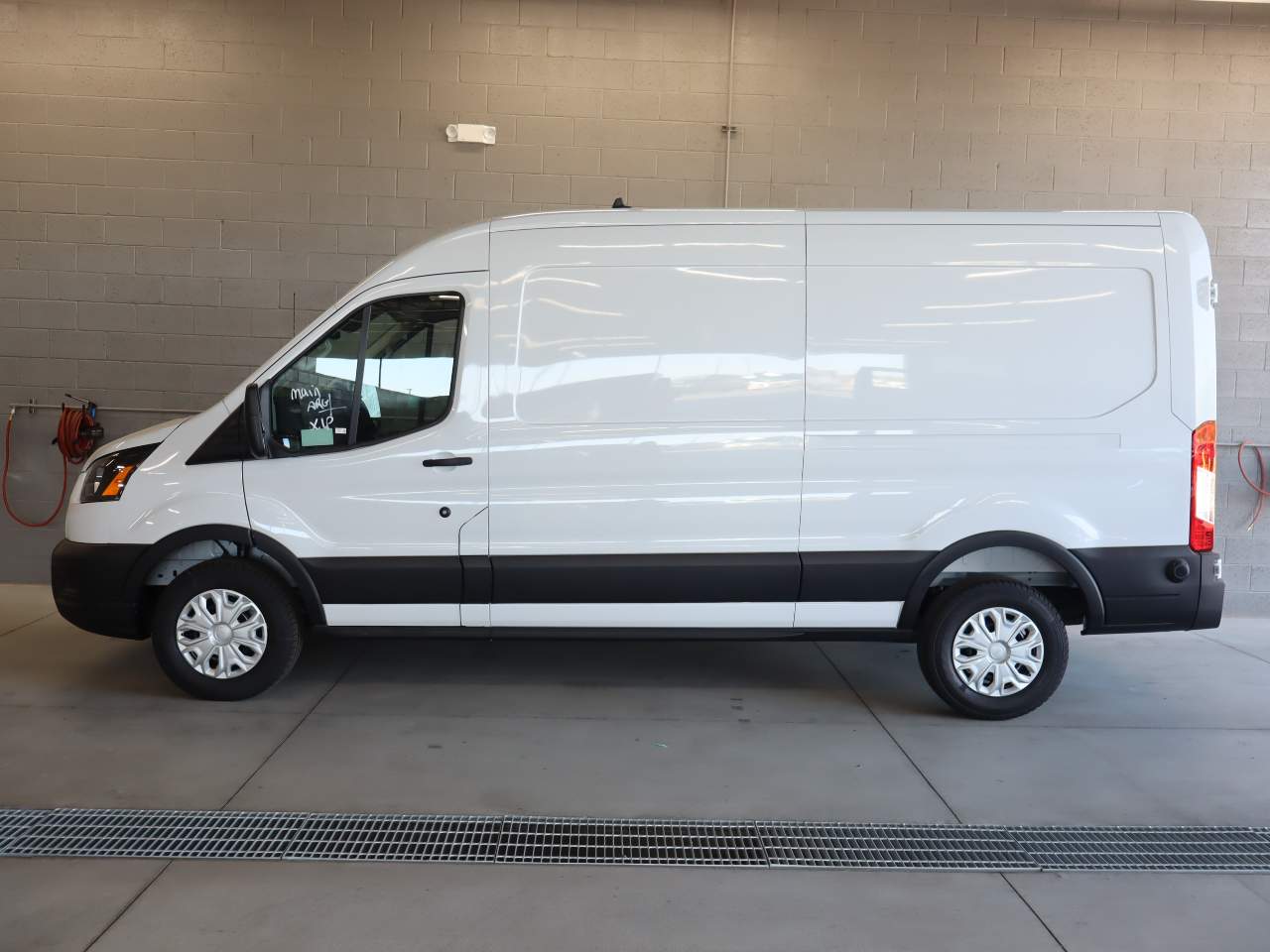 2025 Ford Transit 250