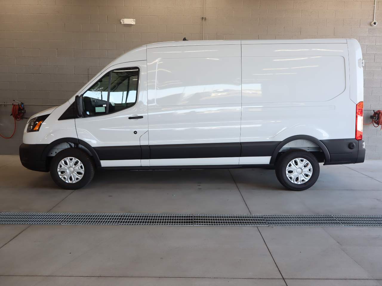 2025 Ford Transit 250