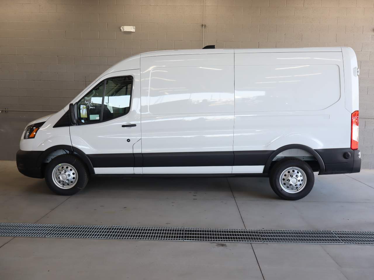2026 Ford Transit 250