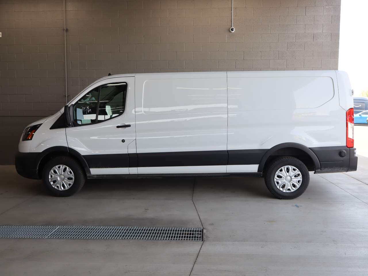 2025 Ford Transit 250