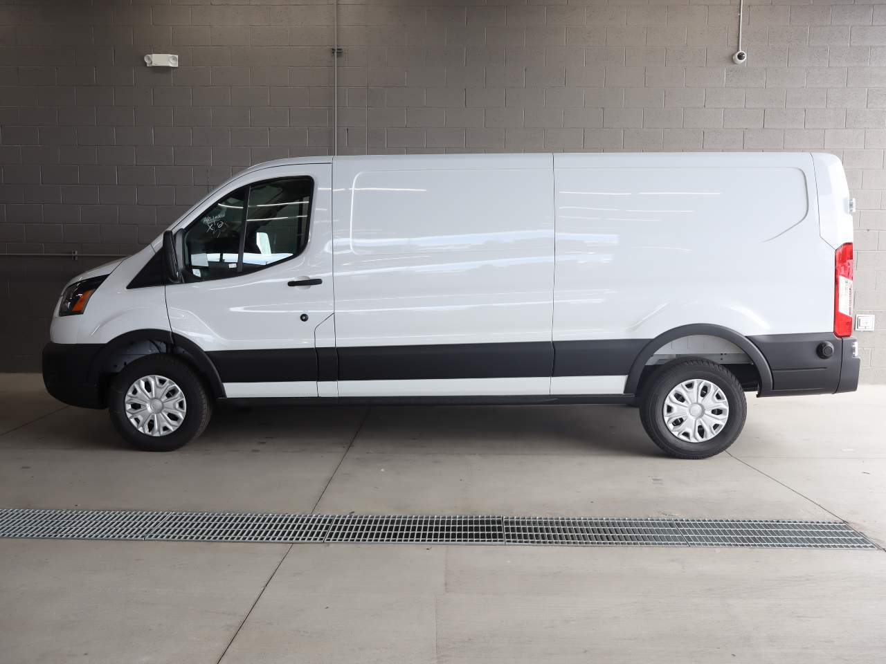 2025 Ford Transit 250
