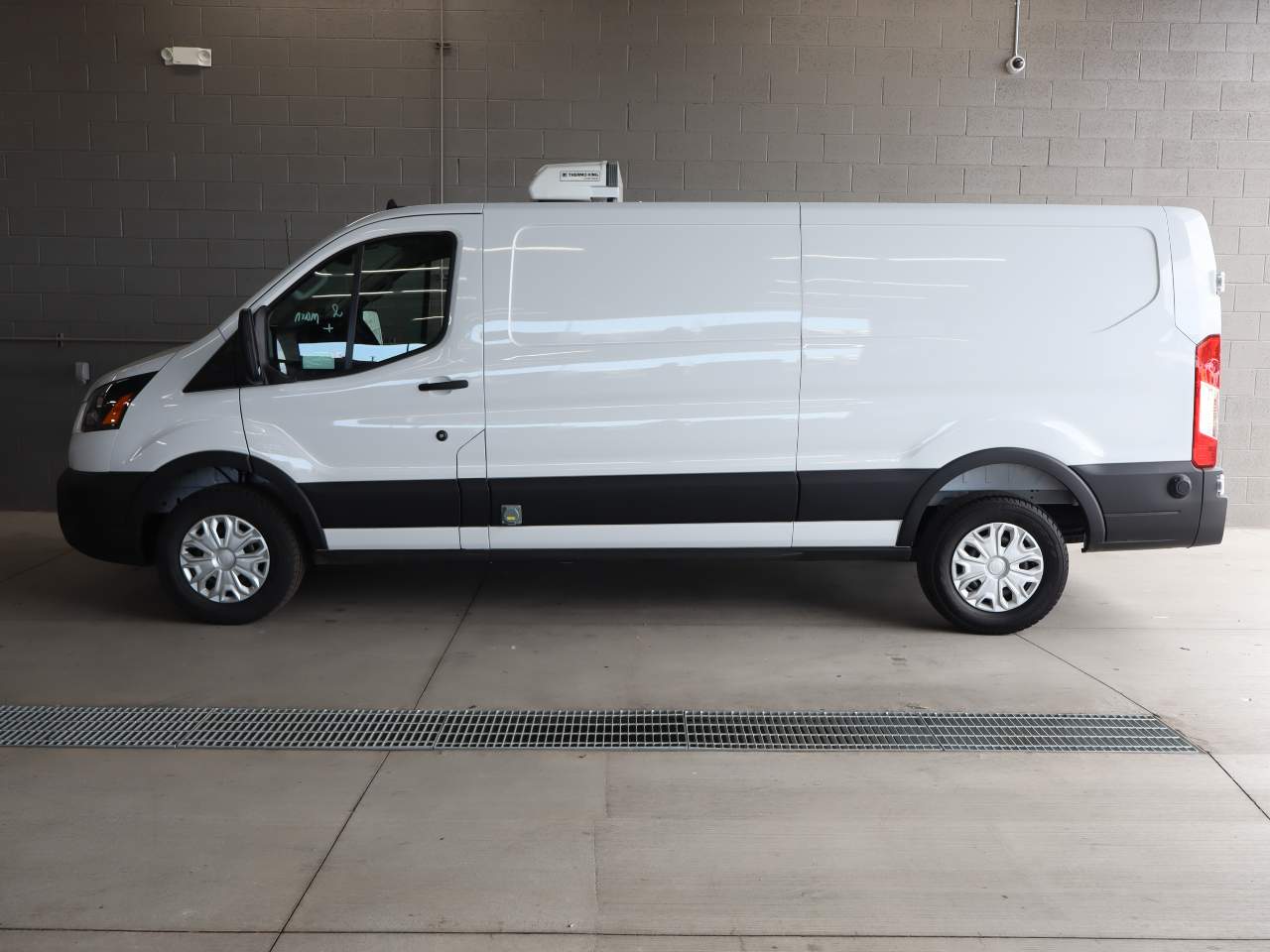 2025 Ford Transit 250