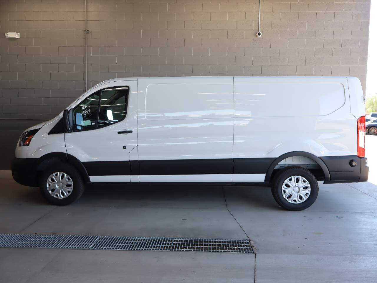 2025 Ford Transit 250