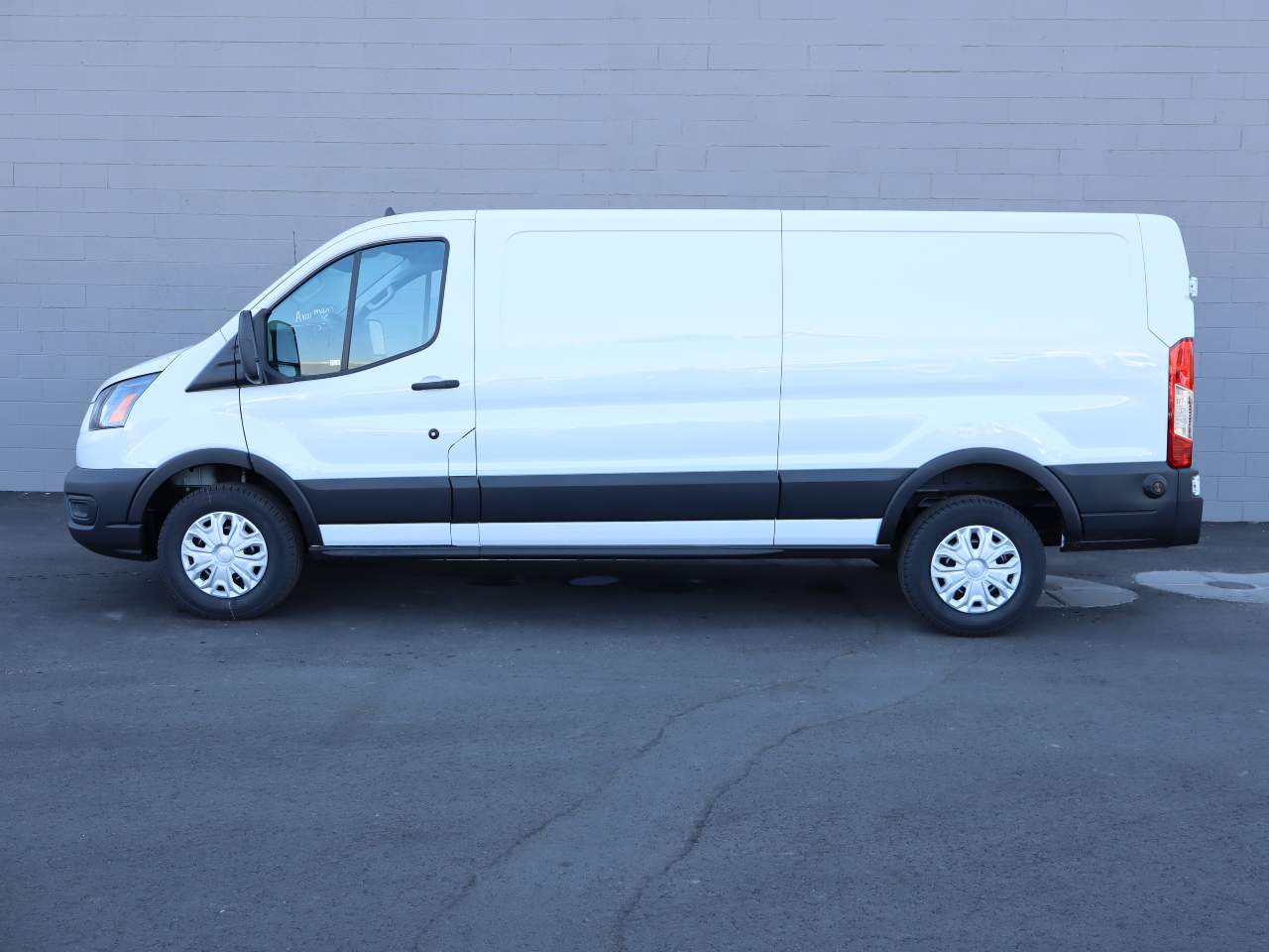 2024 Ford Transit 250