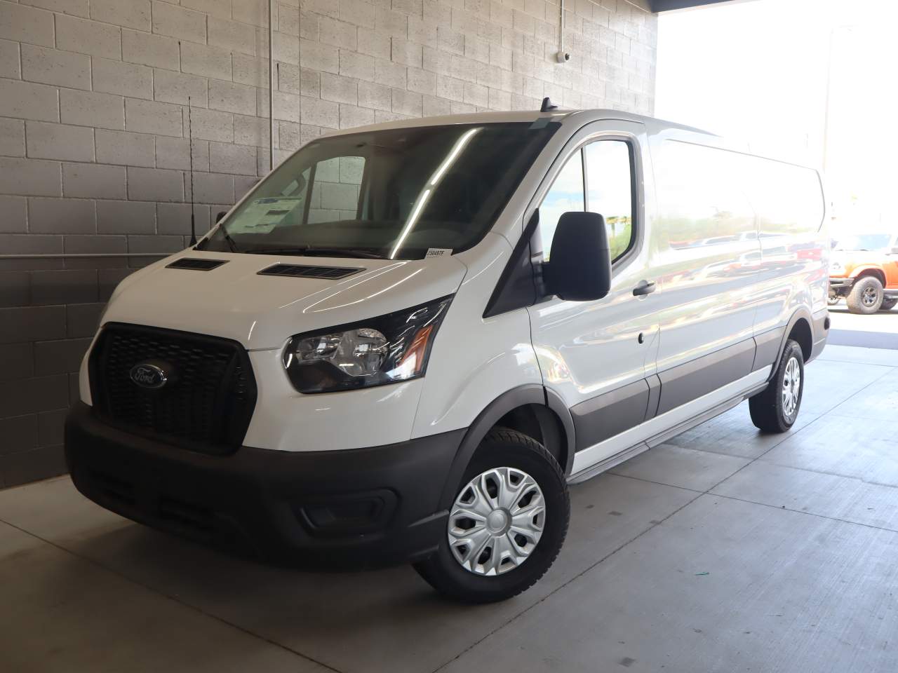 2025 Ford Transit 250