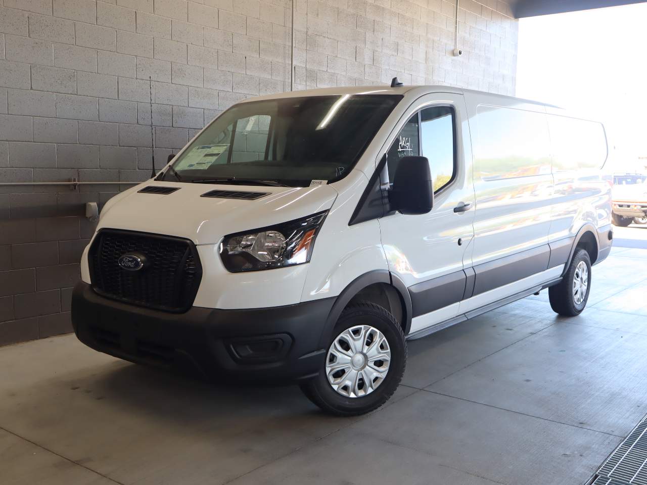 2025 Ford Transit 250