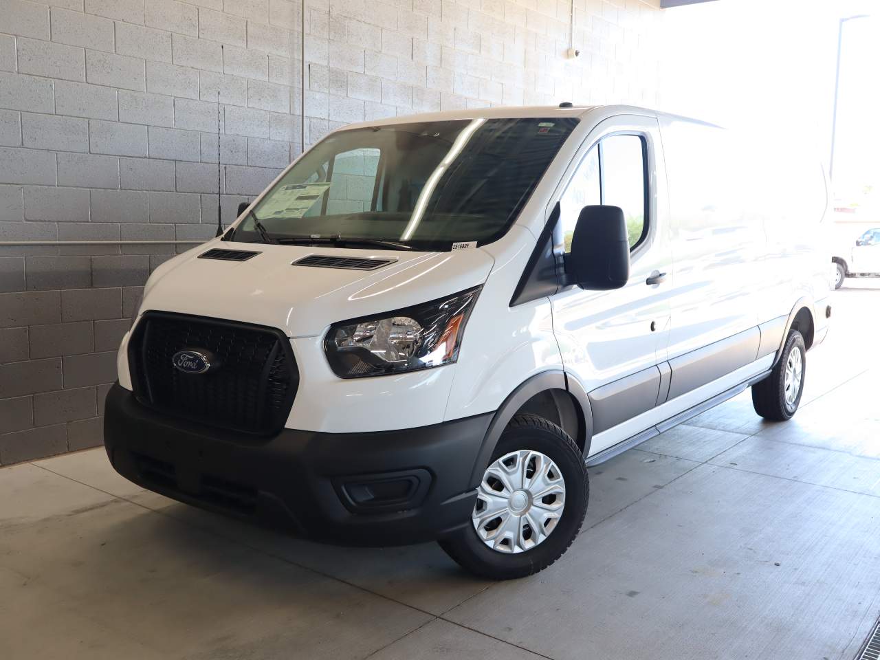 2025 Ford Transit 250