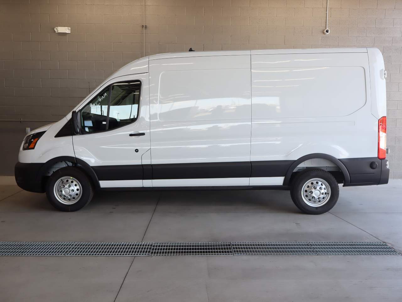 2025 Ford Transit 250