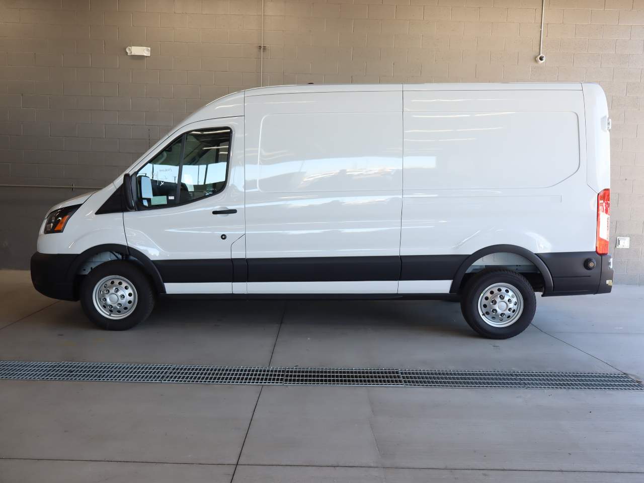2025 Ford Transit 250