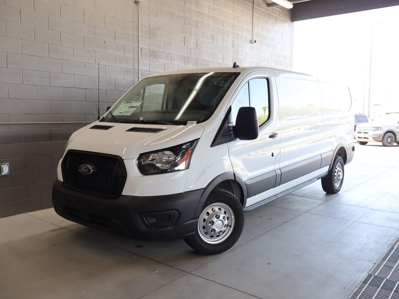 2025 Ford Transit 250