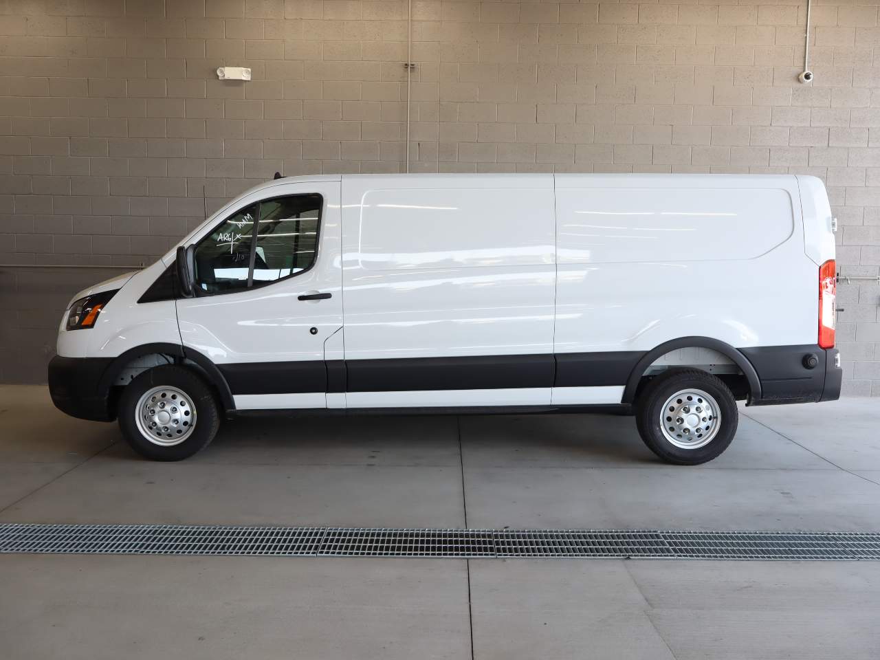 2025 Ford Transit 250
