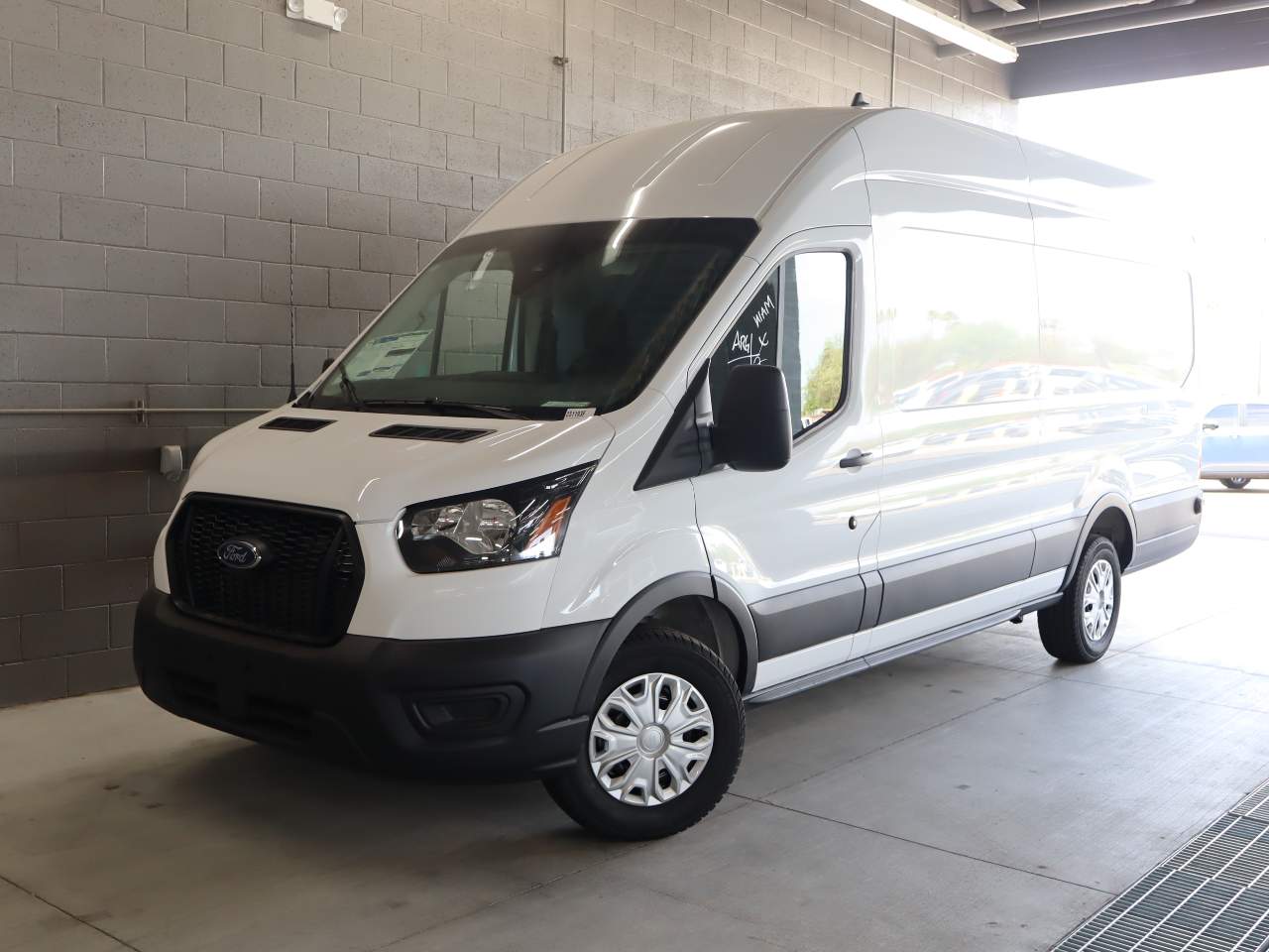 2025 Ford Transit 350