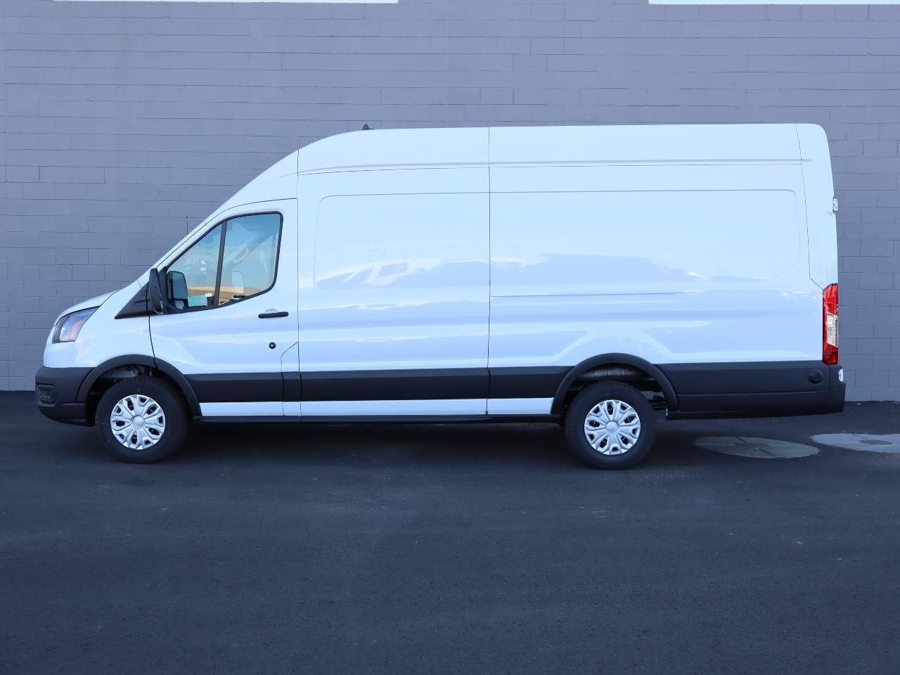 2024 Ford Transit 350