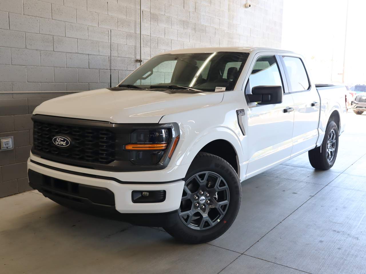 2026 Ford F-150 SuperCrew STX