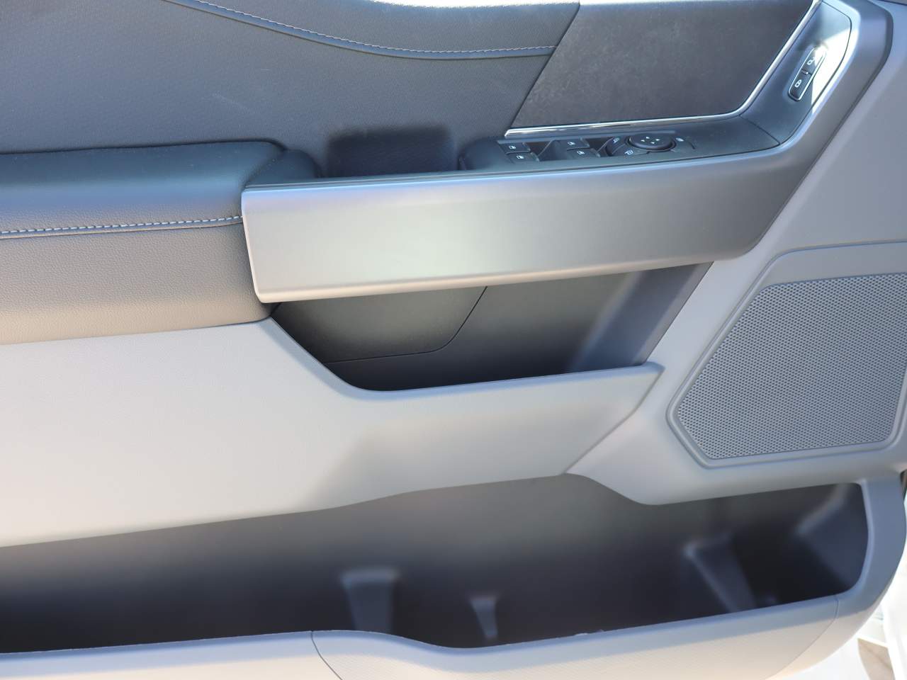 2026 Ford F-150 SuperCrew XLT